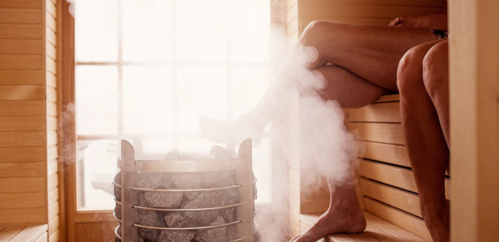 720x350-ihmiset-saunassa.jpg